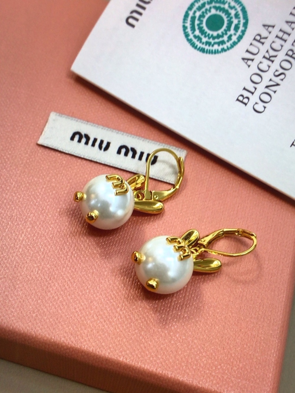 Miu Miu Gold Pearl Bunny Ear Stud Earrings - Picture 6 of 6